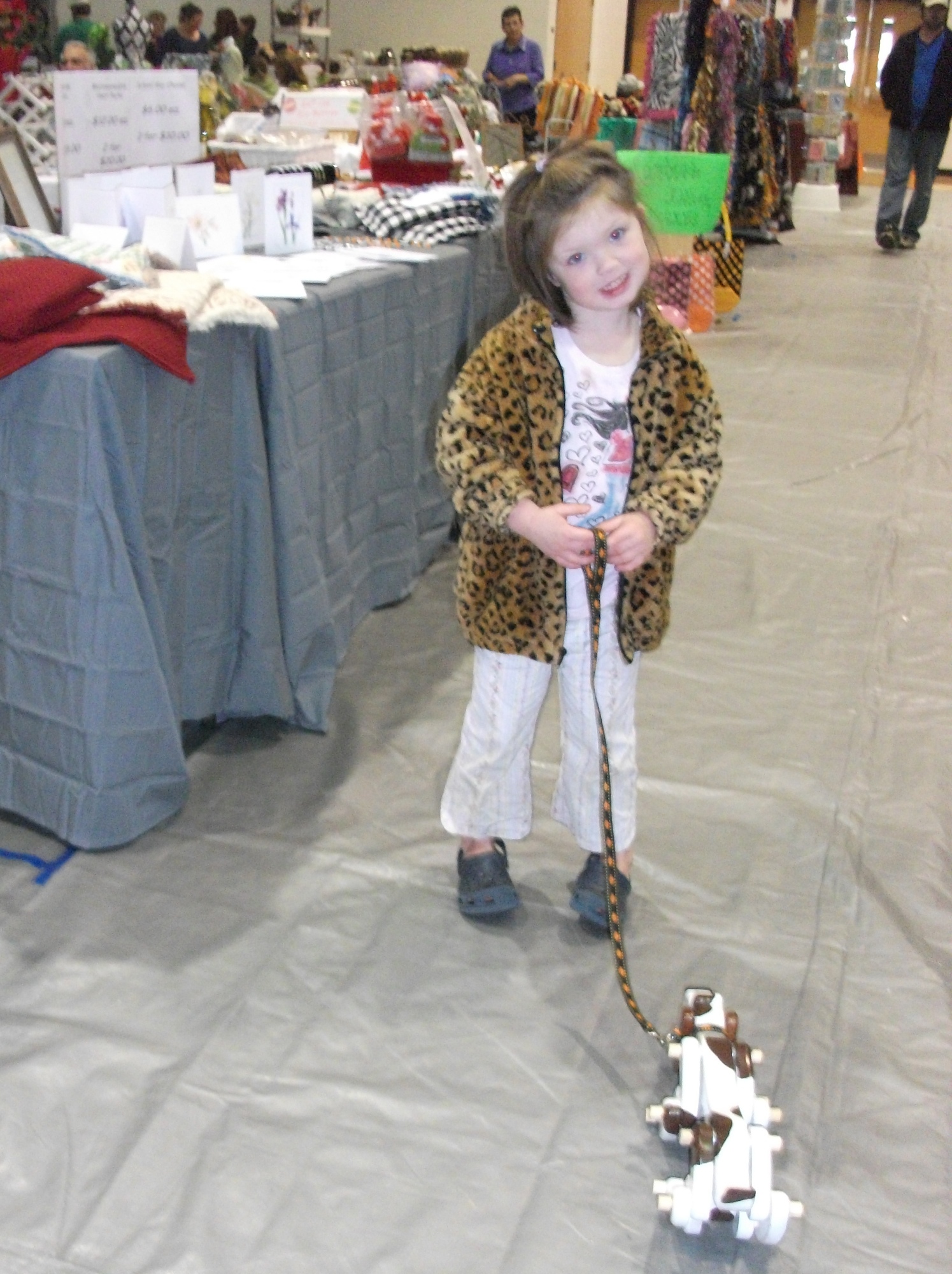 Girl_with_Doggie